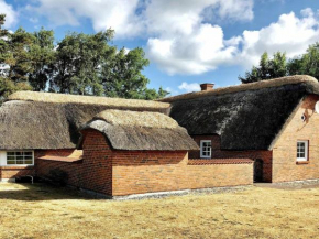 12 person holiday home in V ggerl se, Bogø By